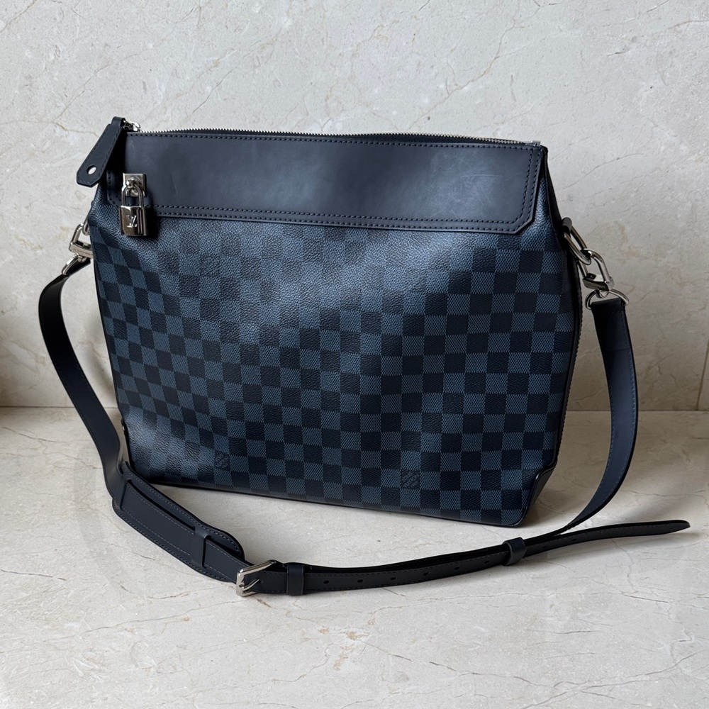 Louis Vuitton Greenwich Messenger Bag